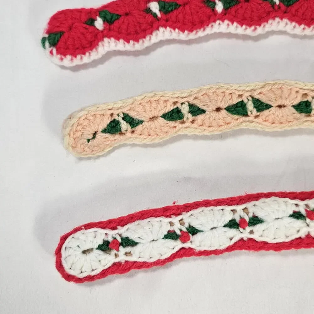 VTG Lot of 3 Yarn Covered Wood Hangers Crochet Knit Handmade 70’s Boho - Picture 3 of 4
